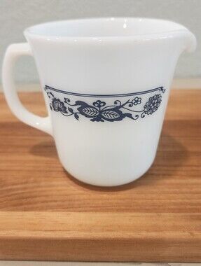 Vintage Pyrex Old Town Blue Creamer